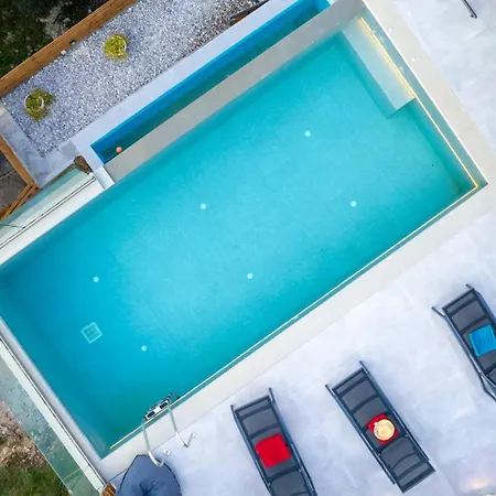 Villa Ilianthi *